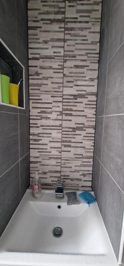 Ritzs Place Northolt  Zewnętrze zdjęcie